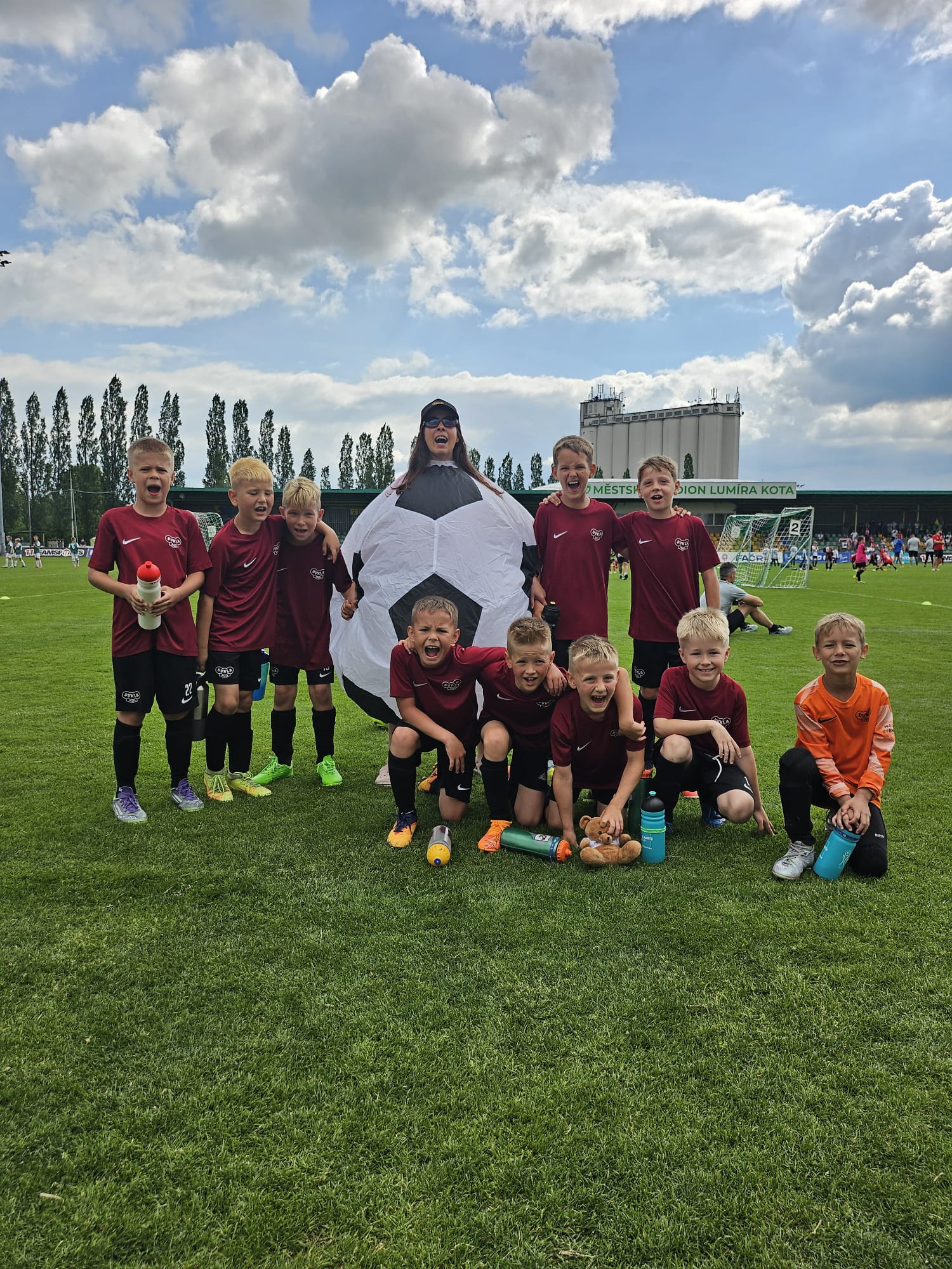 dukla-jizni-mesto-u9-1.jpeg